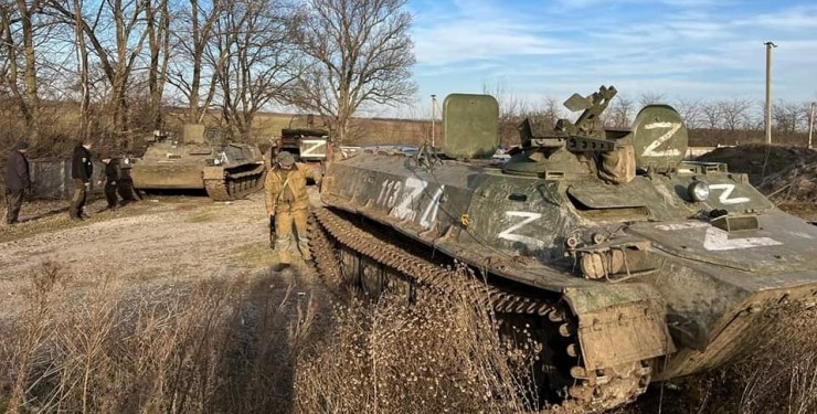 Розбита військова техніка ЗС РФ на полях України